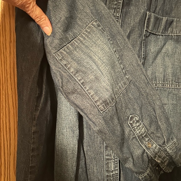 Banana Republic Indigo Denim Shirt Size XL - Picture 5 of 8